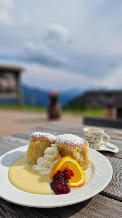 Almgasthaus Glocknerblick Großkirchheim Екстериор снимка