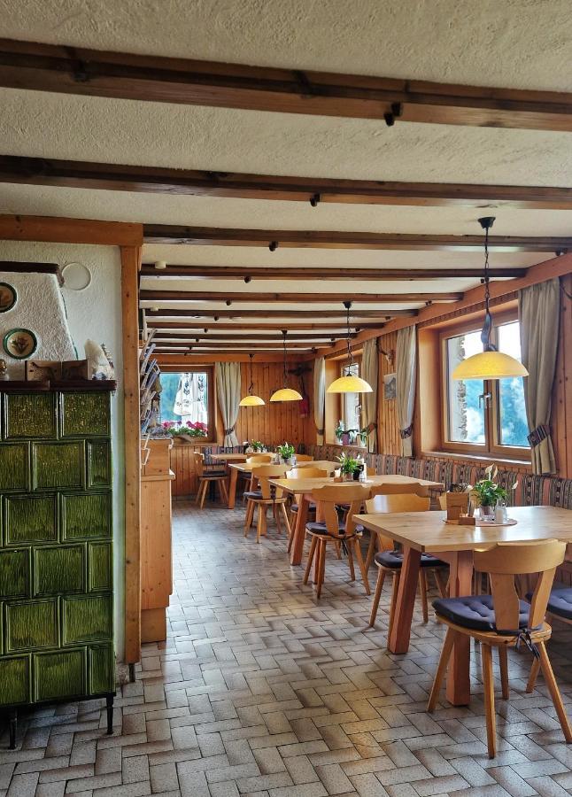 Almgasthaus Glocknerblick Großkirchheim Екстериор снимка