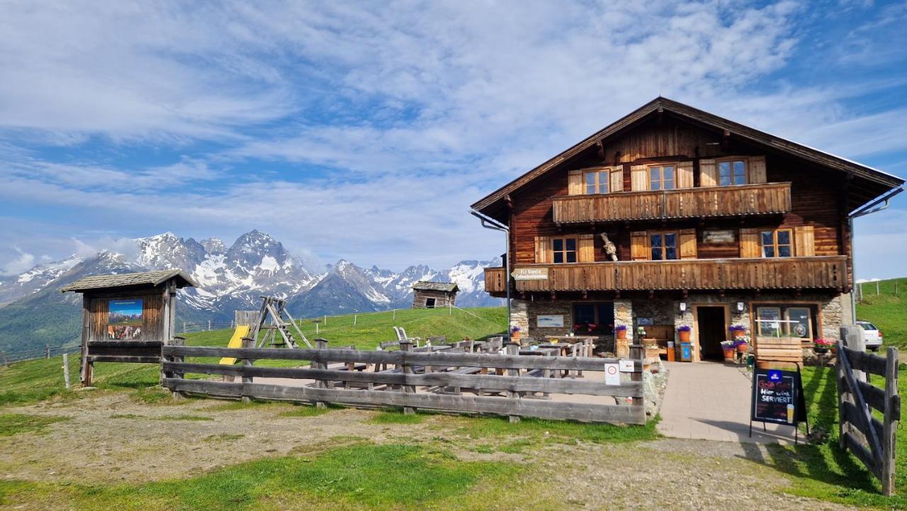 Almgasthaus Glocknerblick Großkirchheim Екстериор снимка